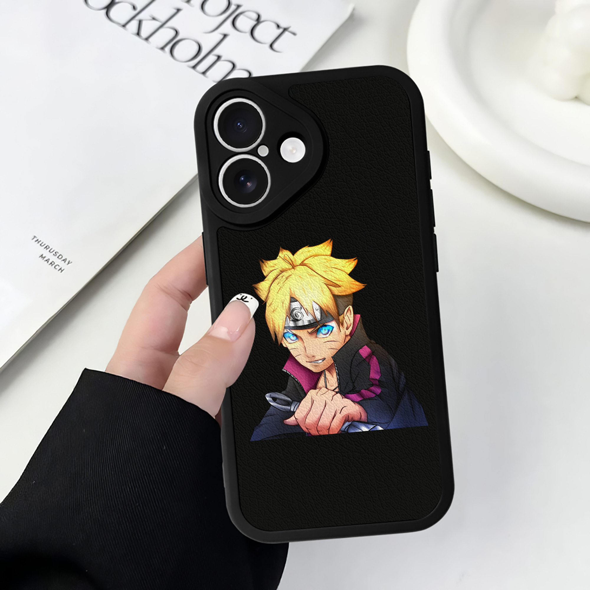（画像用） NARUTO -ナルト- うずまき ボルト Uzumaki Boruto 【iPhone 16シリーズ対応】シリコンスマホケース（レザー調） 材質：シリコン